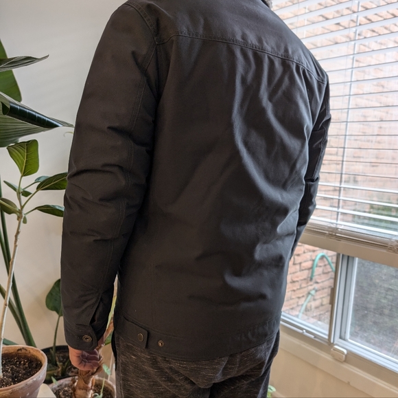 Eddie Bauer men  blue Truckee Down bomber style Jacket - Picture 6 of 14